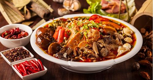 蜀地源牛肉冒菜加盟指南 加盟費用、代理條件及企業支持